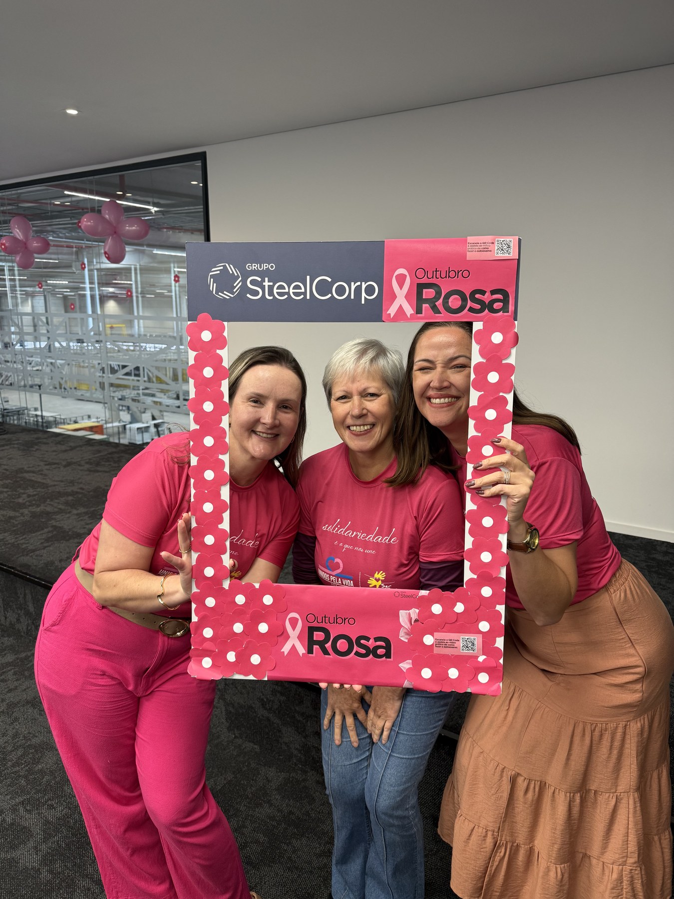 Participantes em ação do Outubro Rosa